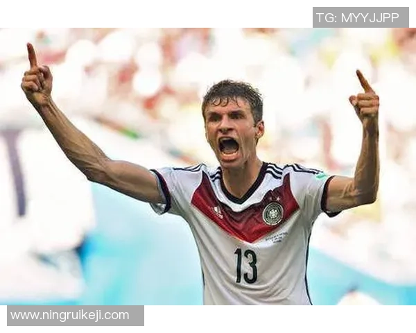 全球足球十三号球星排名及其历史表现分析