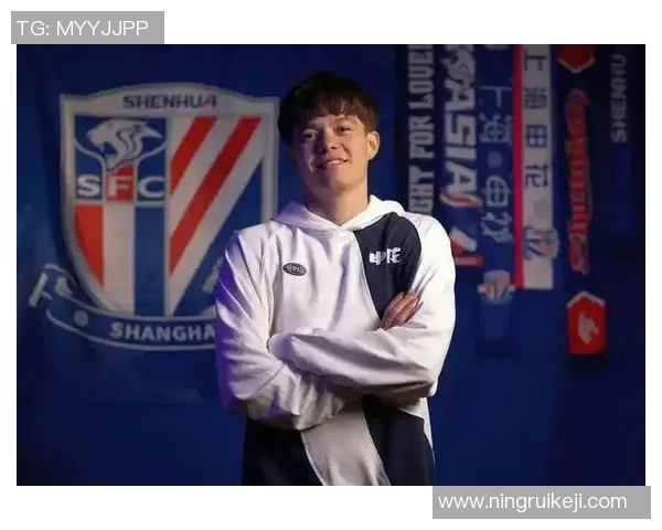 中国足球海外球员崛起:探索在外踢球的中国足球明星与他们的成功之路 中国足球海外球员崛起:探索在外踢球的中国足球明星与他们的成功之路