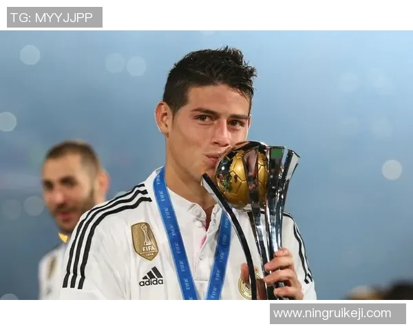 哥伦比亚球星詹姆斯罗德里格斯的辉煌足球生涯与未来展望