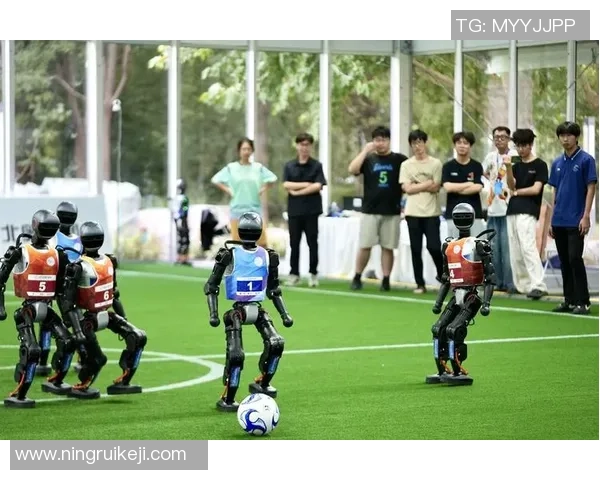 机器人完美模仿足球球星动作挑战人工智能极限展现运动魅力